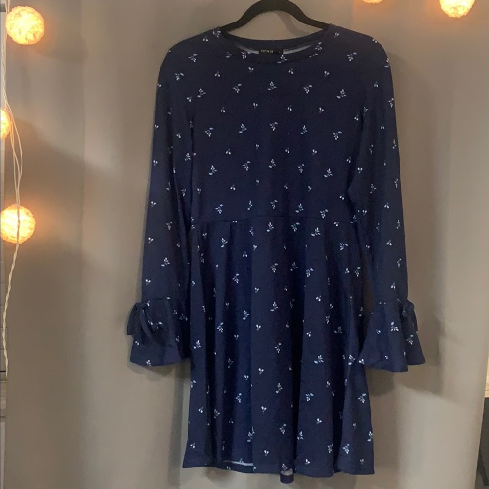 Flared Sleeve Floral Swing Dress - Picture 1 of 3